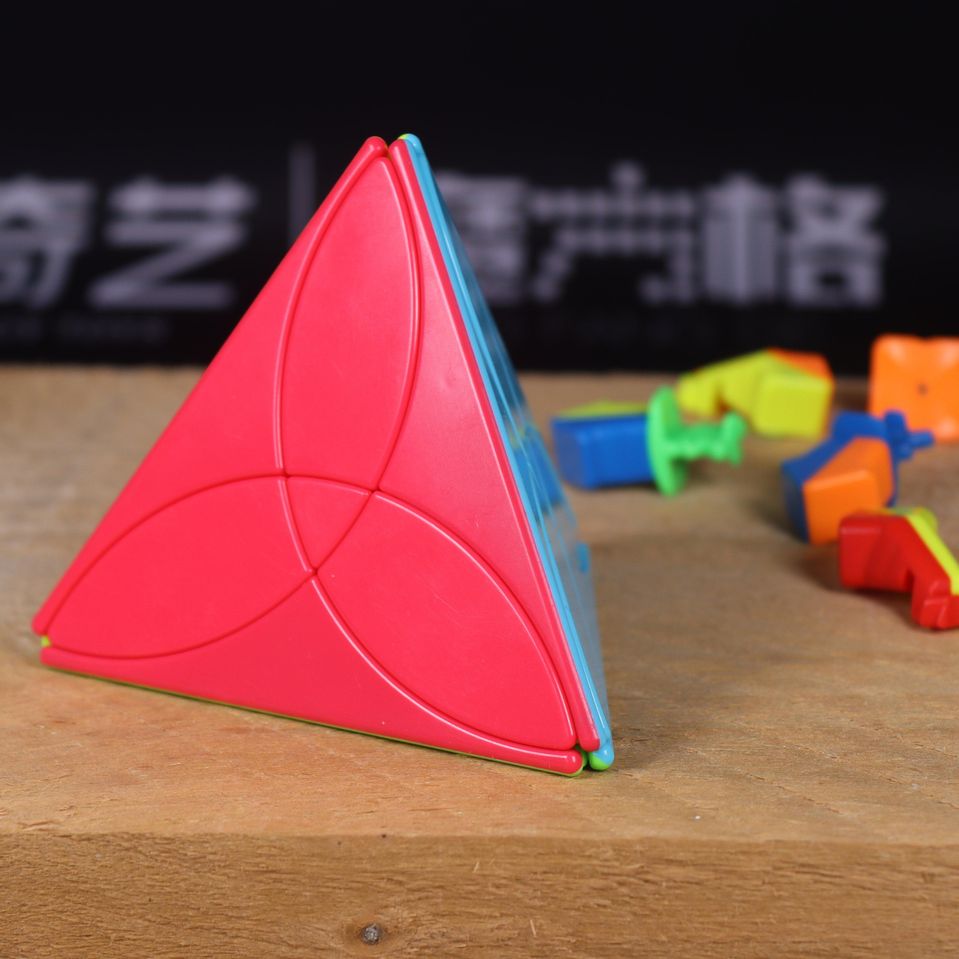 QiYi Clover Pyraminx